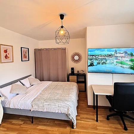 Apartman Europarc - 2mn Metro 8 - Paris