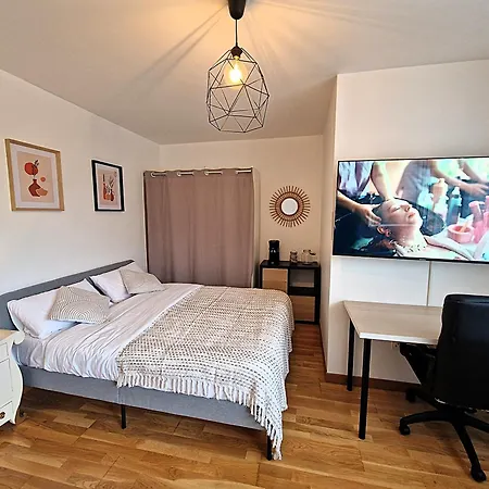 Apartman Europarc - 2mn Metro 8 - Paris