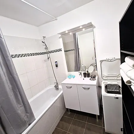 Europarc - 2mn Metro 8 - Paris Apartament Créteil